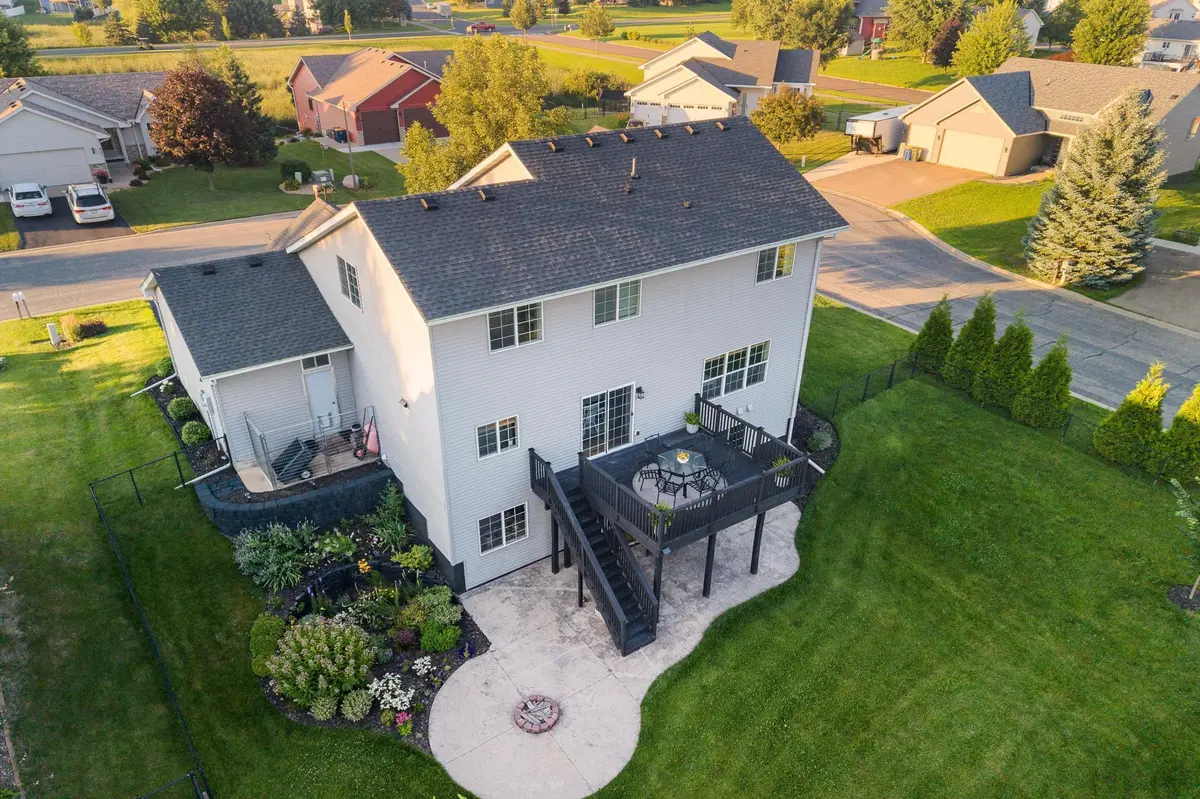 645 Elm ST NE, Lonsdale, MN 55046