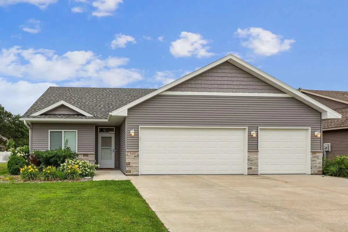 310 29th AVE SE, Saint Cloud, MN 56304