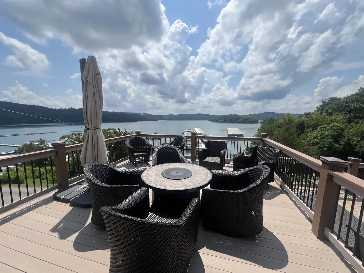 764 Cedar Hill Rd, Celina, TN 38551