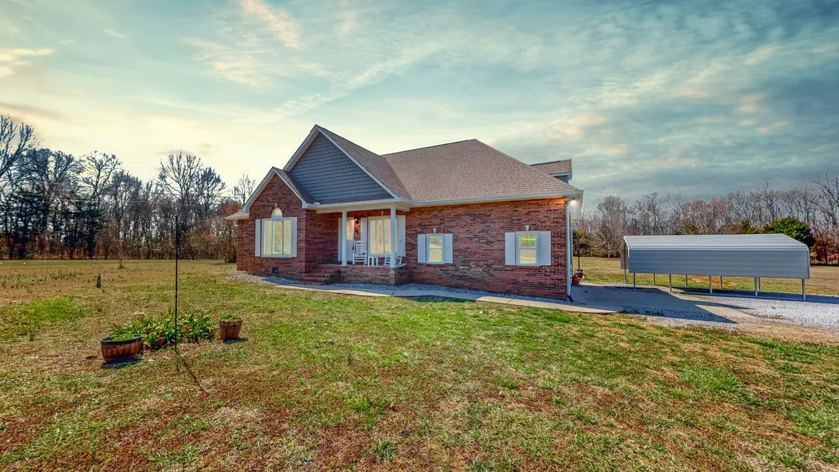 4680 Thick Rd, Chapel Hill, TN 37034