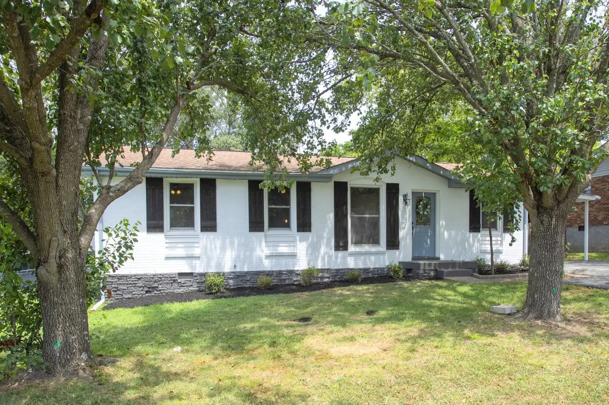505 Singer Dr, Madison, TN 37115