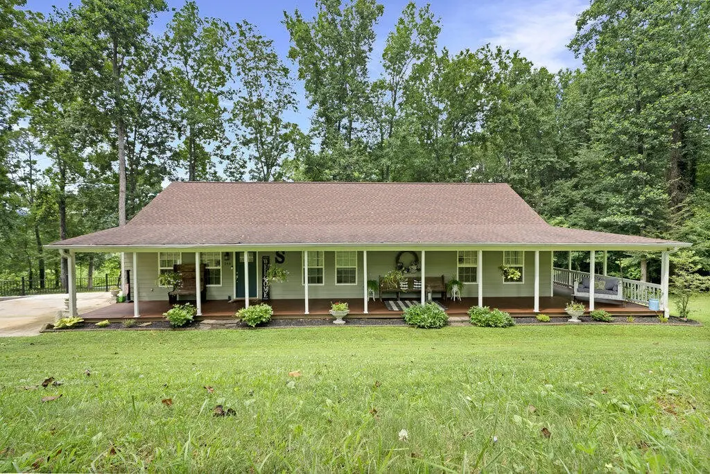 240 Scenic Dr Drive, Dayton, TN 37321