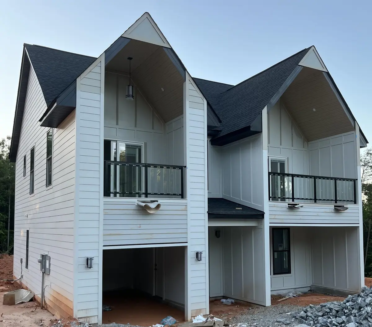 150 Boxwood LN, Easley, SC 29640