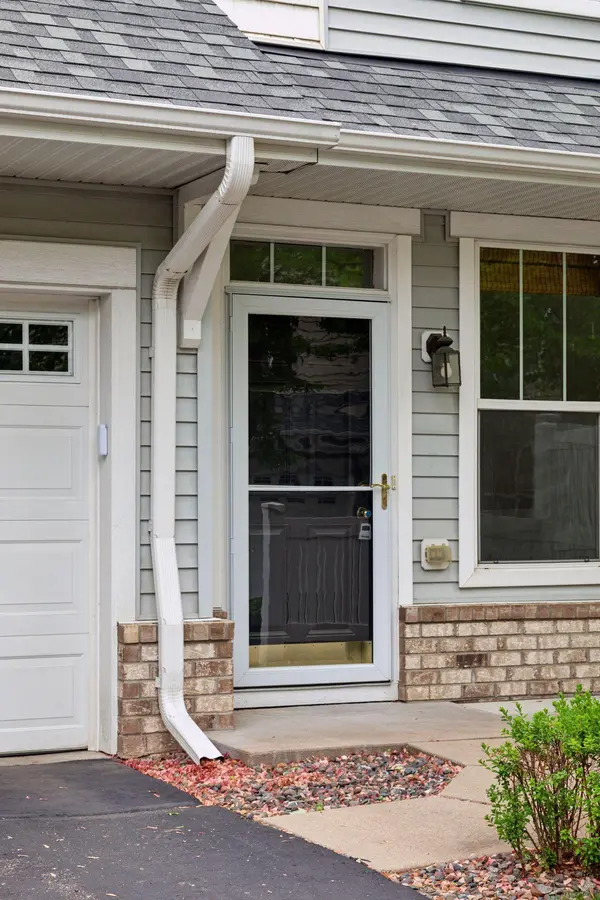 1608 Legacy Pkwy E #3, Maplewood, MN 55109