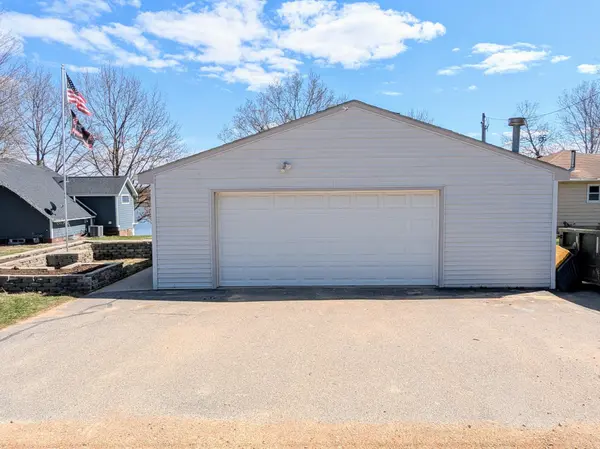 46167 Jefferson Lake DR, Cleveland, MN 56017