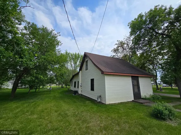 12115 Ramsey ST, Becker, MN 55308