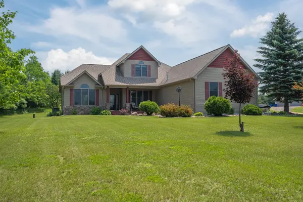 2193 County Road C, New Richmond, WI 54017