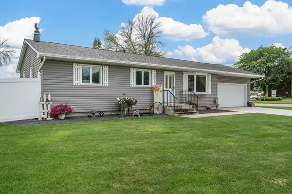 707 17th ST NE,  Owatonna,  MN 55060