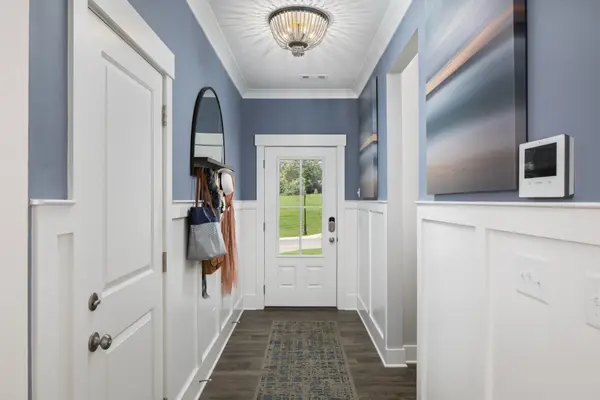 1919 Hildebrand Lane, Columbia, TN 38401