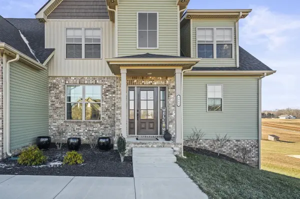 3984 Chapel Hill Rd, Clarksville, TN 37040