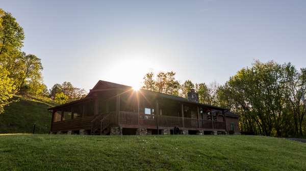 1912 Fairview Rd, Lynnville, TN 38472