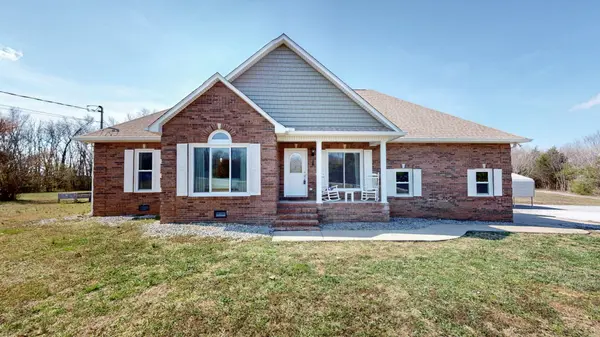 4680 Thick Rd, Chapel Hill, TN 37034