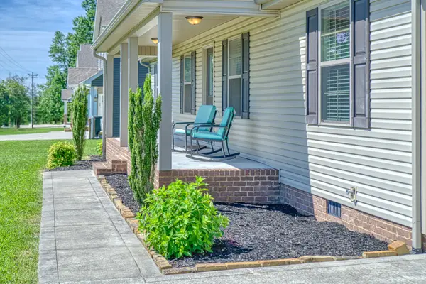 1570 Clemmons Rd, Cookeville, TN 38501