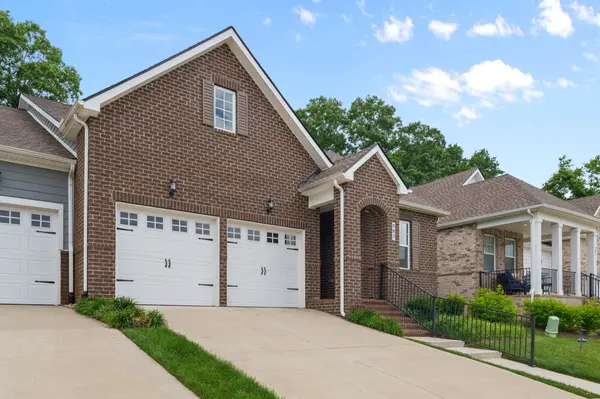 503 Gingerwood Ln, Hendersonville, TN 37075