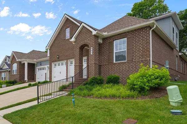 503 Gingerwood Ln, Hendersonville, TN 37075