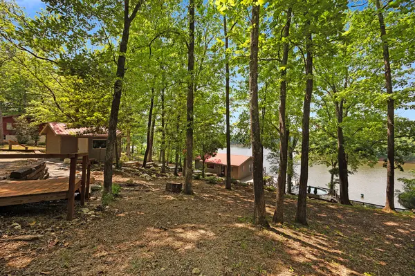 645 Attaway Ln, Bath Springs, TN 38311