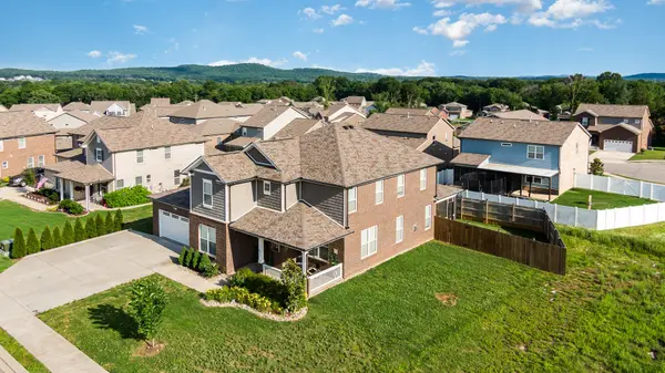 833 Clematis Dr, Smyrna, TN 37167