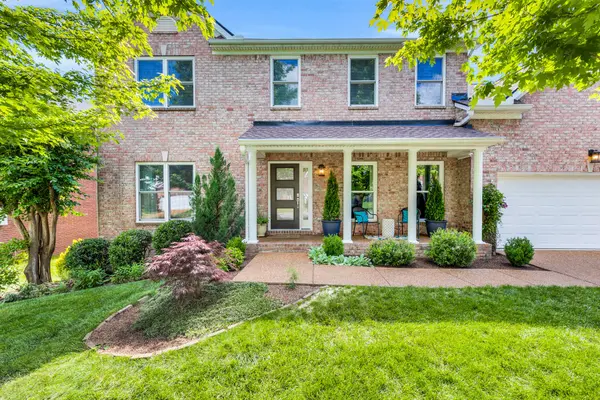 1154 Olde Cameron Ln, Franklin, TN 37067