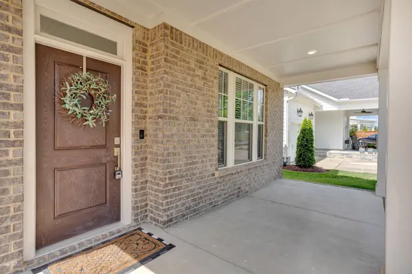 616 Penhurst Pl, Hendersonville, TN 37075