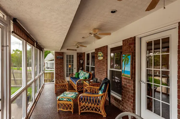 106 Cross Creek Ln, Hendersonville, TN 37075