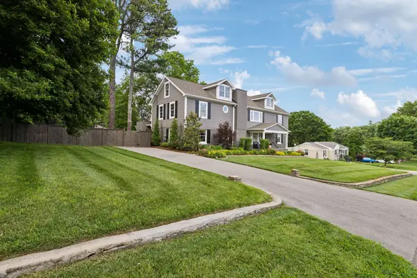 303 Avondale Dr, Franklin, TN 37064