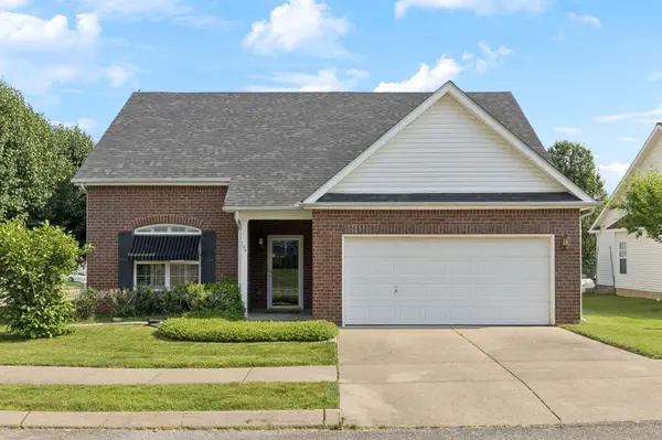 104 Coldwater Dr, Hendersonville, TN 37075