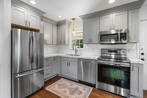 1332 McAlpine Ave, Nashville, TN 37216