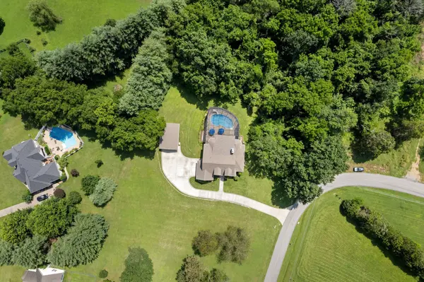 673 Newton Ln, Gallatin, TN 37066