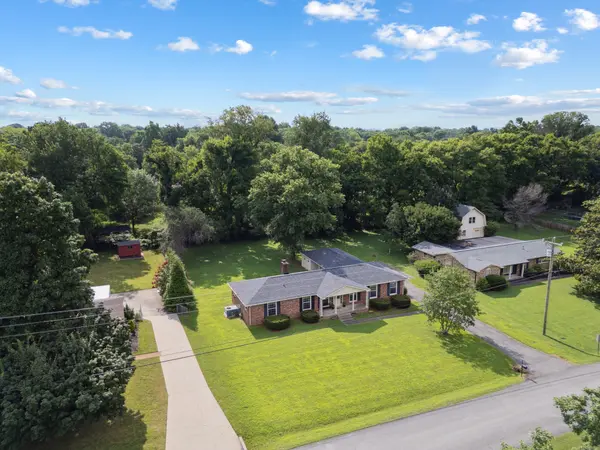 202 Tyne Blvd, Old Hickory, TN 37138