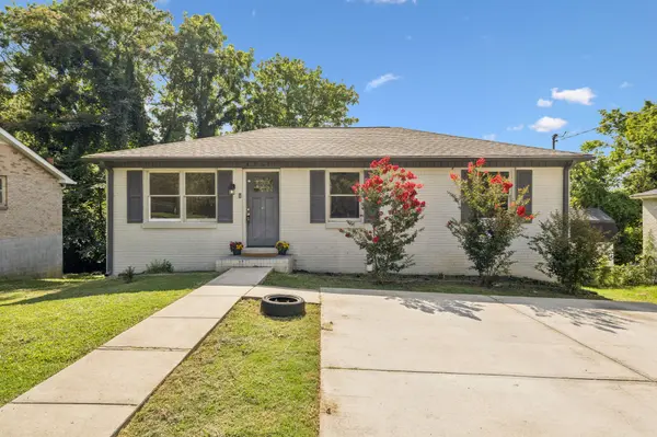 4967 Karen Ray Dr, Antioch, TN 37013