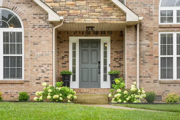 4392 Taylor Hall Ln, Adams, TN 37010