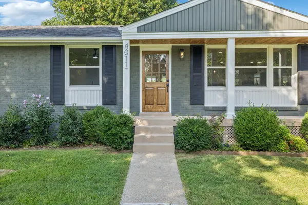 4011 Brookside Dr, Columbia, TN 38401