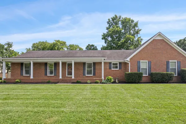 811 Banner Dr,  Murfreesboro,  TN 37129