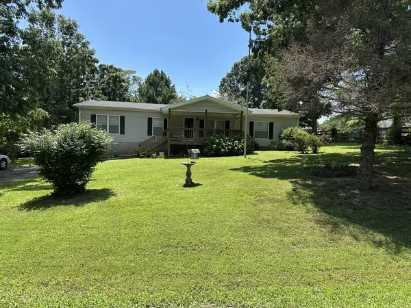 2070 Bandy Rd,  Ashland City,  TN 37015