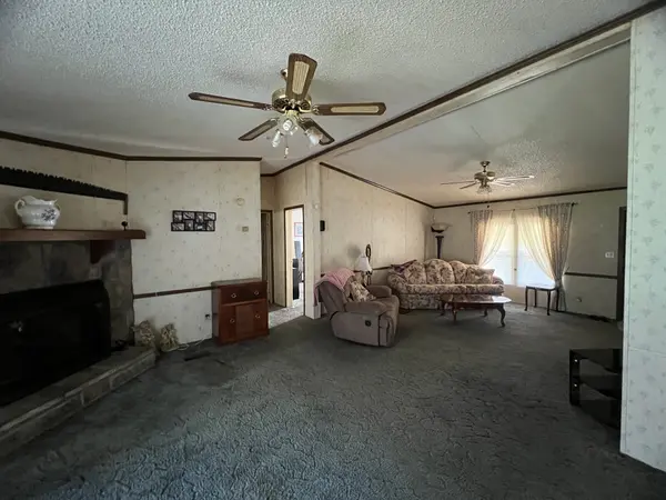 2070 Bandy Rd, Ashland City, TN 37015