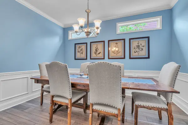 5833 Enclave Dr, Murfreesboro, TN 37128