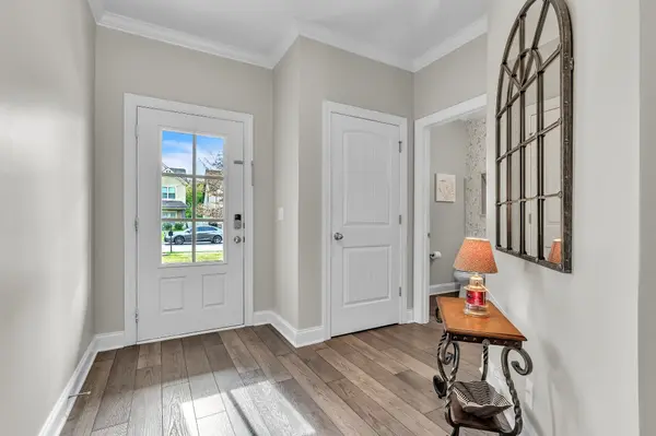 5833 Enclave Dr, Murfreesboro, TN 37128