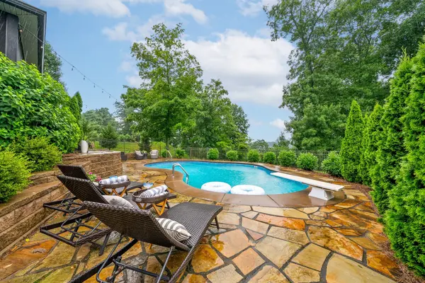982 Red Bluff Way, Adams, TN 37010