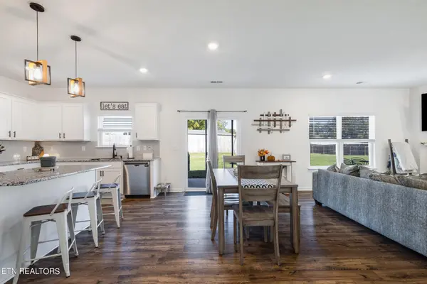 1160 Beacon Rd, Sevierville, TN 37876