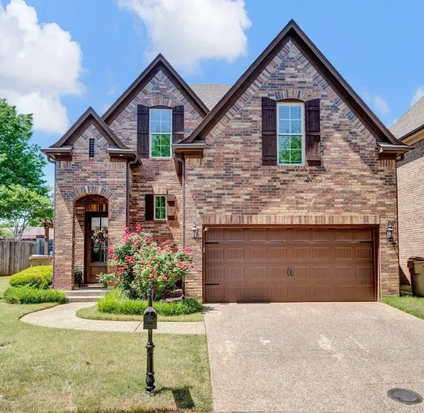 865 WINTER LEAF DR, Cordova, TN 38018
