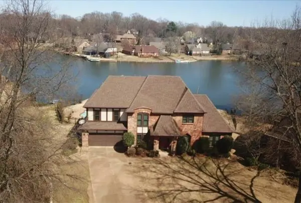 2397 CHERRY SPRING CV, Cordova, TN 38016