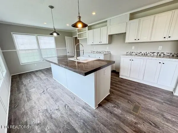 172 Rolling Hills Drive, Church Hill, TN 37642