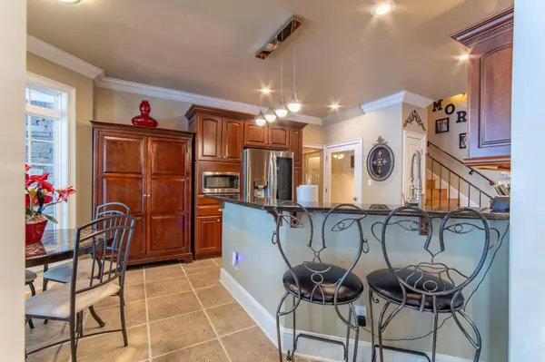 984 SKYLINE DR, Clifton, TN 38425