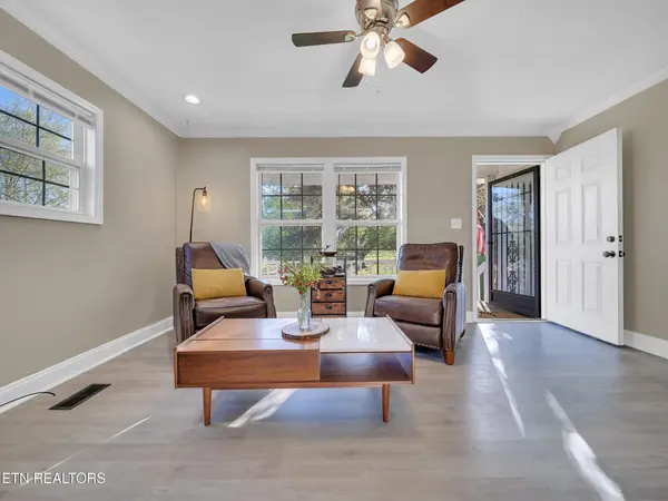 223 Sagefield Drive, La Follette, TN 37766