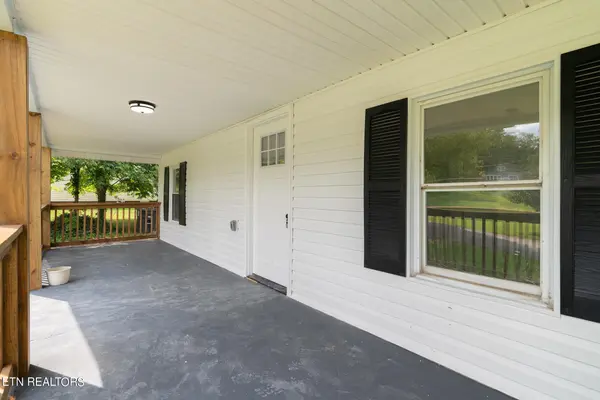 1214 Richardson St, Athens, TN 37303