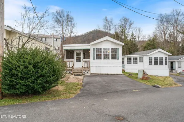 5355 E Parkway #102,  Cosby,  TN 37722