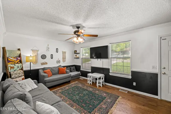 334 N Washington Ave, Etowah, TN 37331