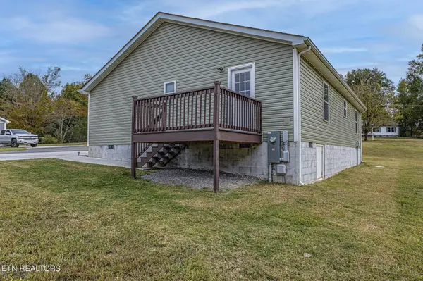 209 County Road 439, Athens, TN 37303