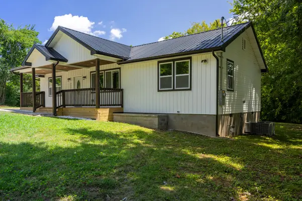 727 Kellar Court, Etowah, TN 37331