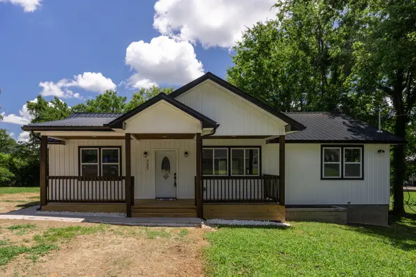 727 Kellar Court, Etowah, TN 37331